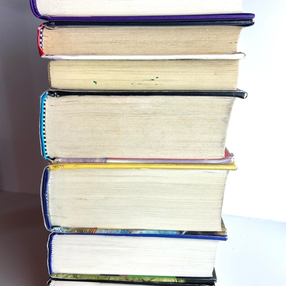 Harry Potter: Complete Books Set wt Hogwarts - Picture 8 of 8